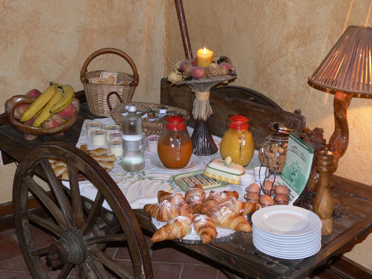 Il Cappellaio Matto Bed & Breakfast Montalto Ligure Ngoại thất bức ảnh