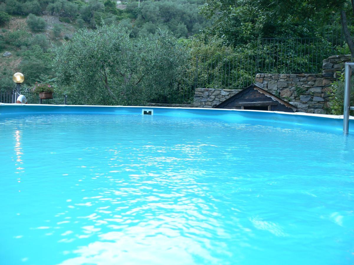 Il Cappellaio Matto Bed & Breakfast Montalto Ligure Ngoại thất bức ảnh