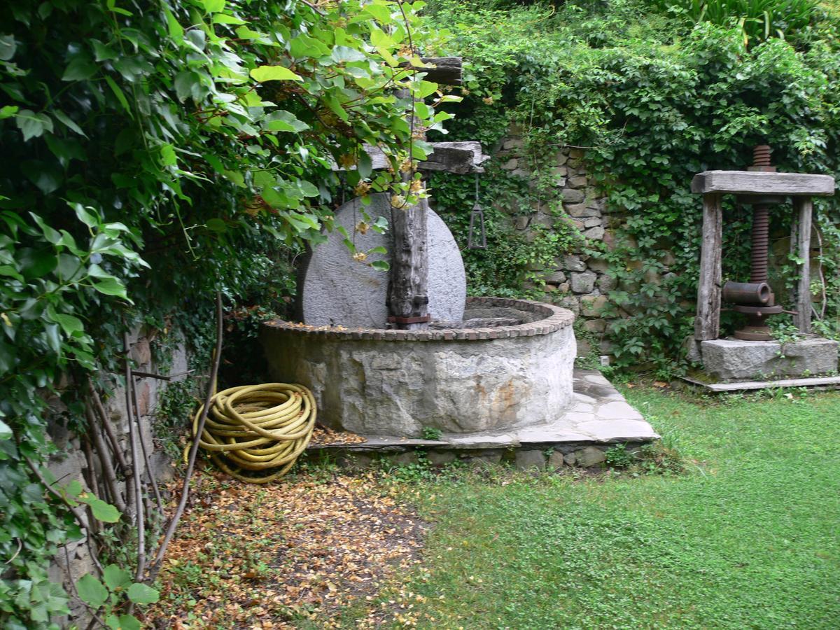 Il Cappellaio Matto Bed & Breakfast Montalto Ligure Ngoại thất bức ảnh