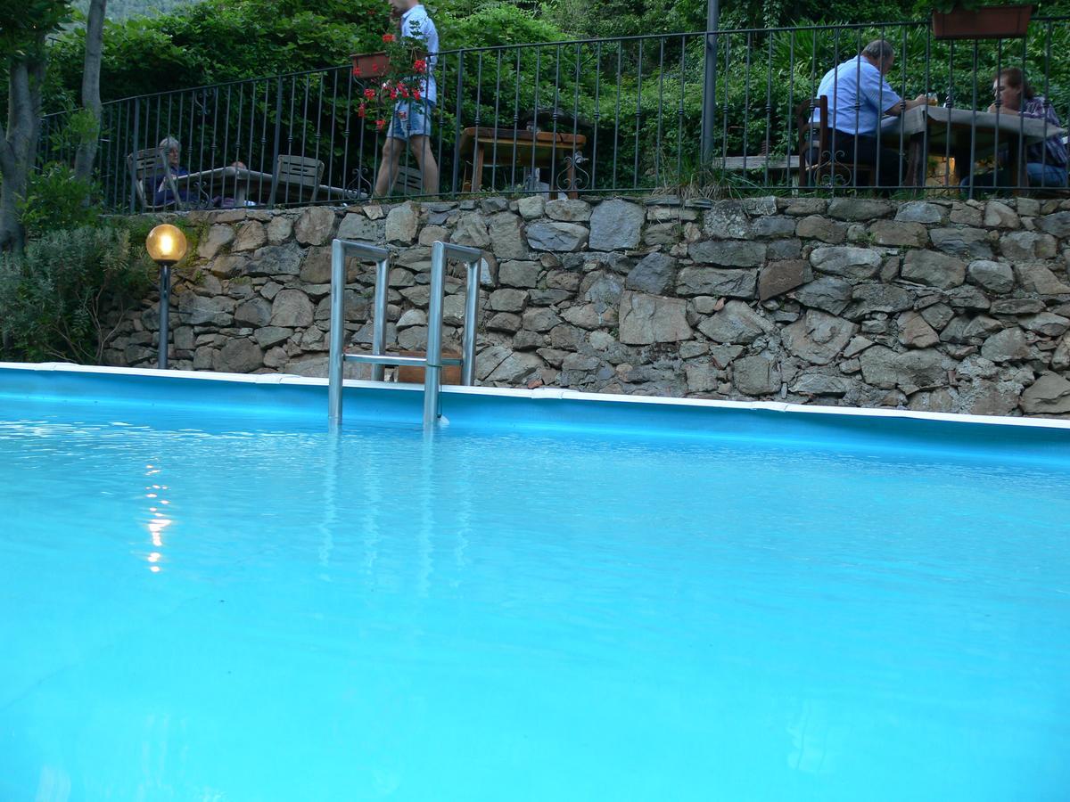 Il Cappellaio Matto Bed & Breakfast Montalto Ligure Ngoại thất bức ảnh