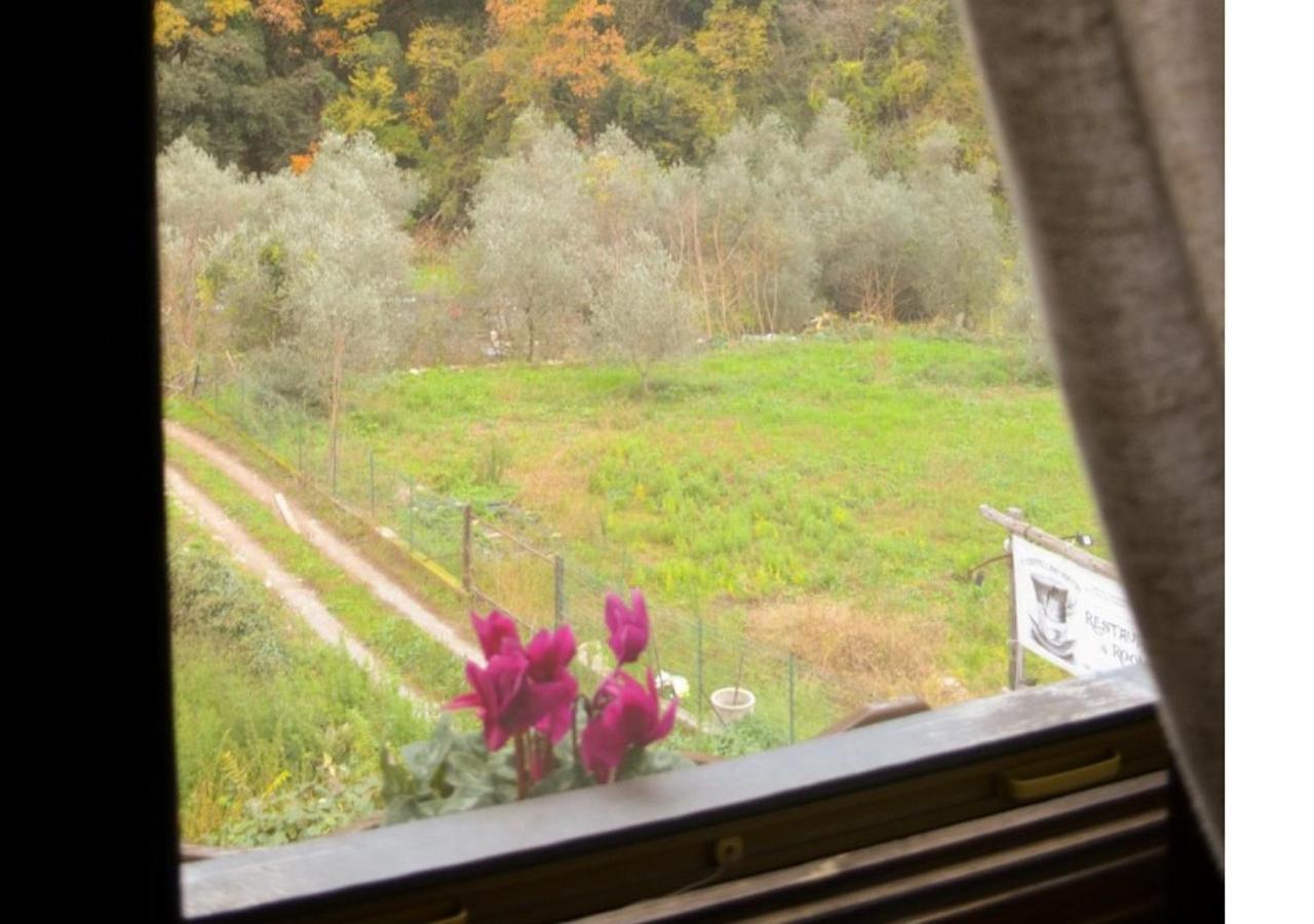Il Cappellaio Matto Bed & Breakfast Montalto Ligure Ngoại thất bức ảnh