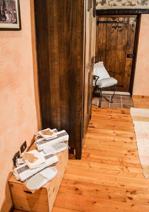 Il Cappellaio Matto Bed & Breakfast Montalto Ligure Ngoại thất bức ảnh